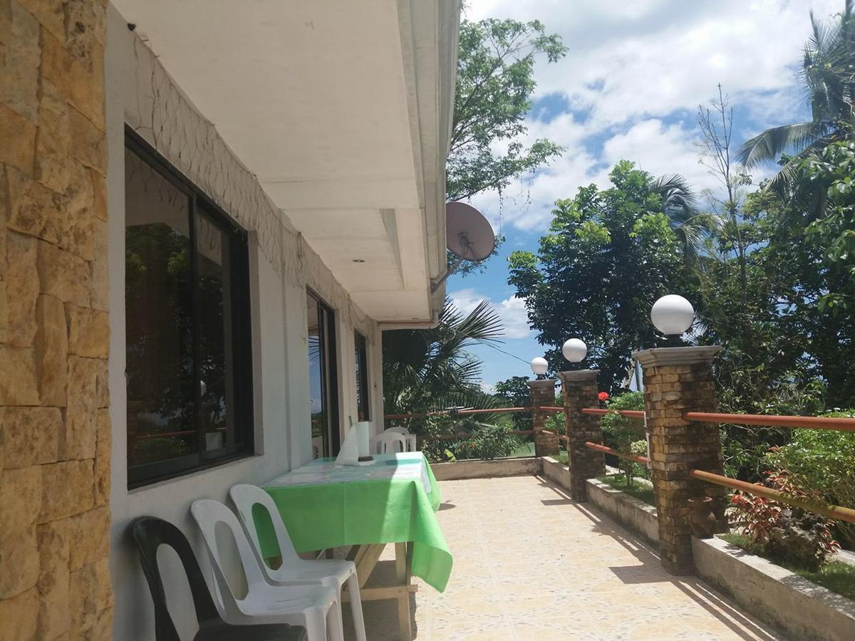 Villa Feliza Loboc Luaran gambar