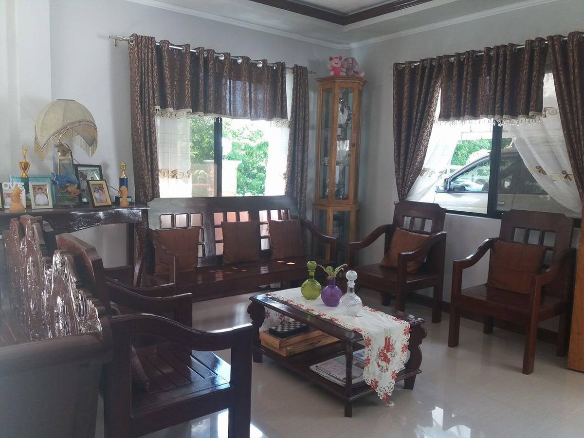 Villa Feliza Loboc Luaran gambar