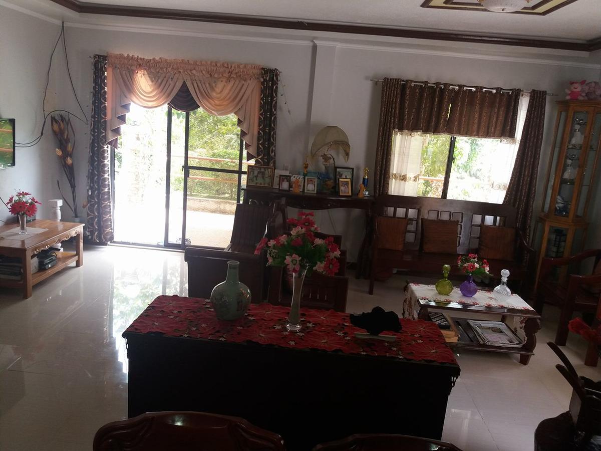 Villa Feliza Loboc Luaran gambar
